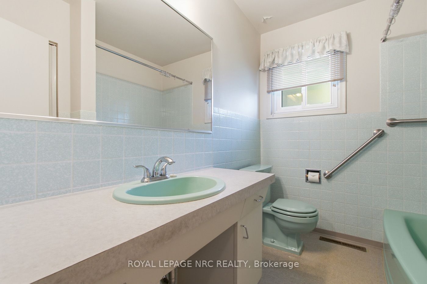 131 Joyce Avenue Property Photo 14