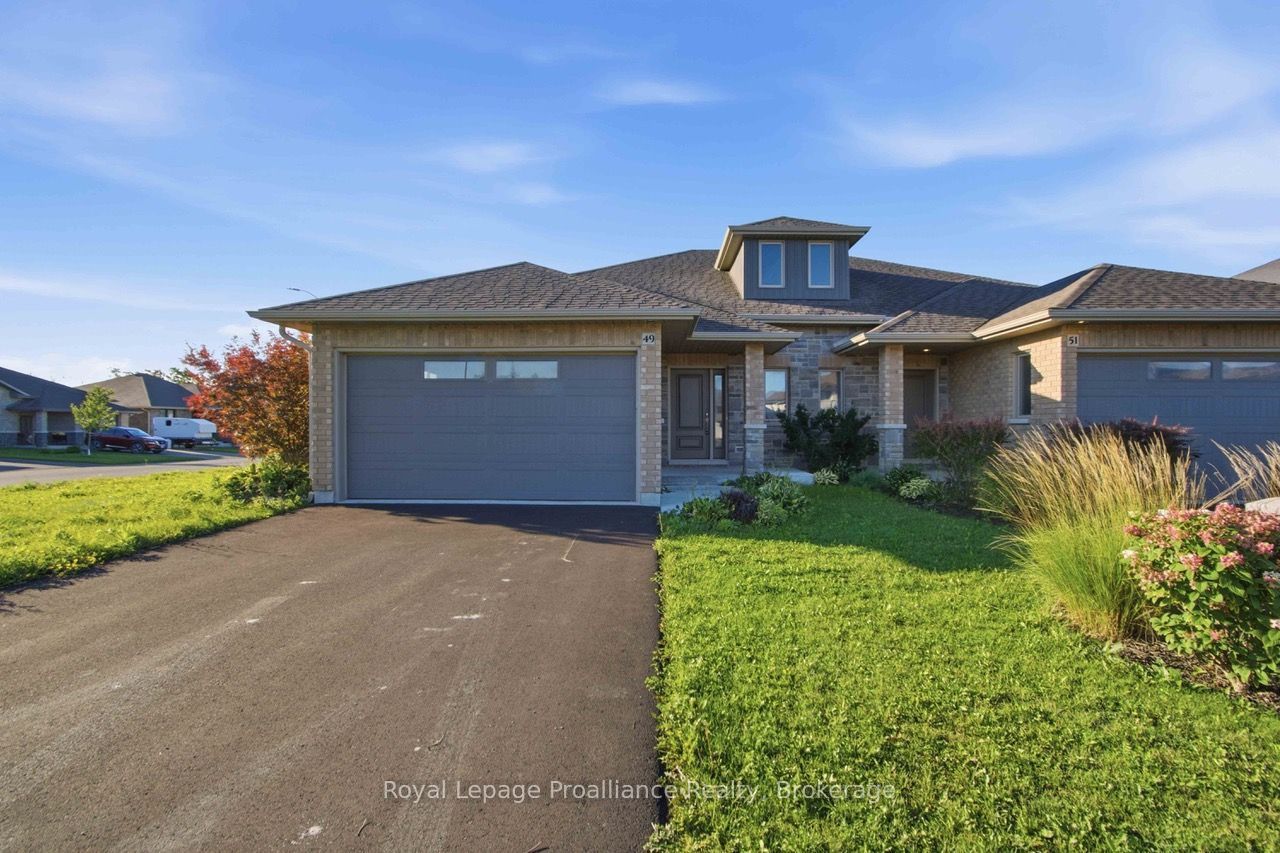 49 Hillside Meadow Drive Property Photo 1