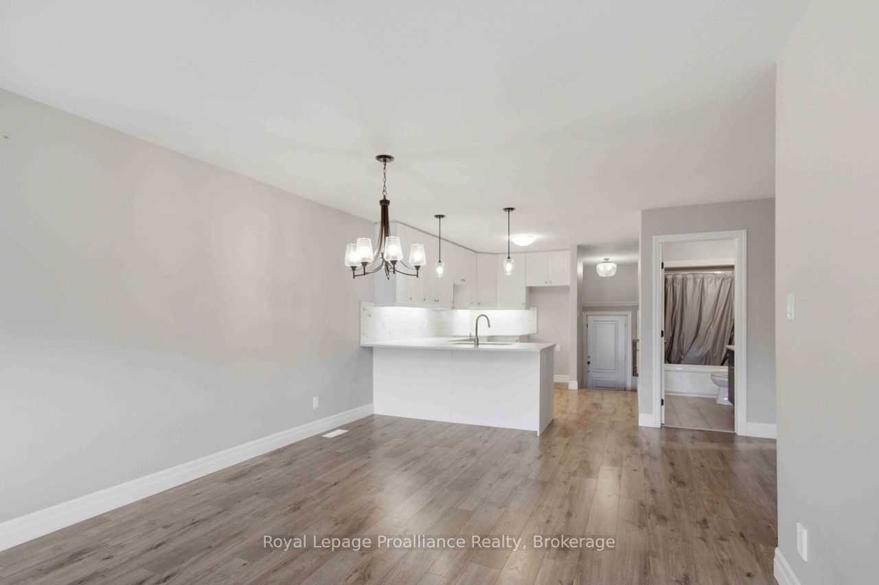49 Hillside Meadow Drive Property Photo 8