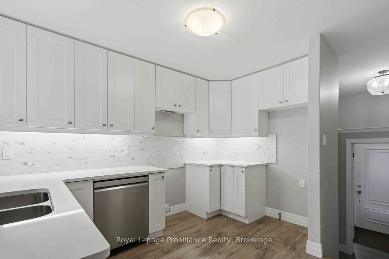 49 Hillside Meadow Drive Property Photo 9