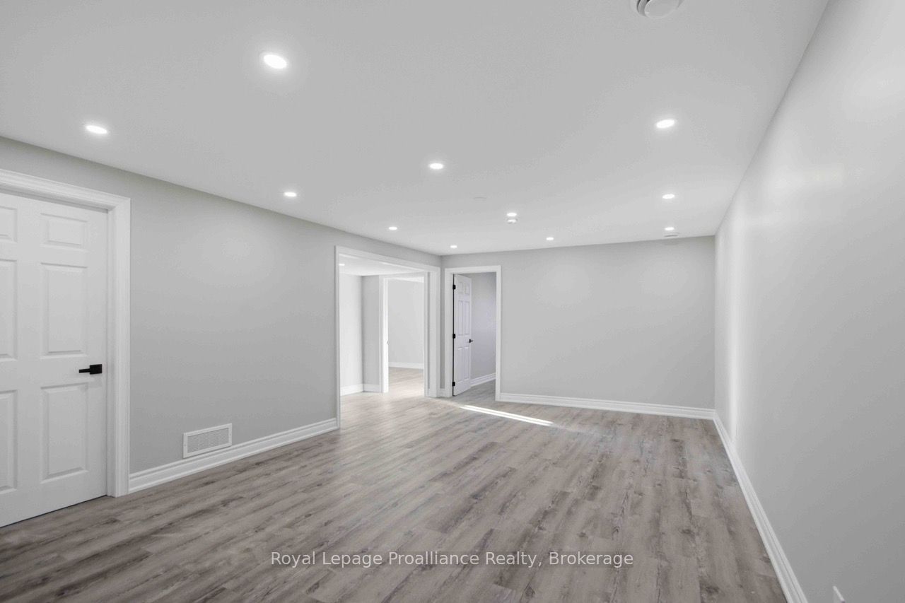 49 Hillside Meadow Drive Property Photo 13