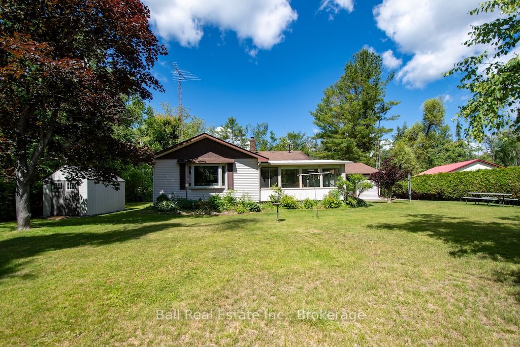 2137 Chipmunk Road Property Photo 1