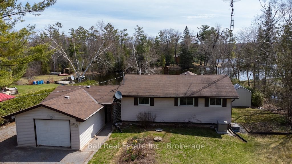 2137 Chipmunk Road Property Photo 2
