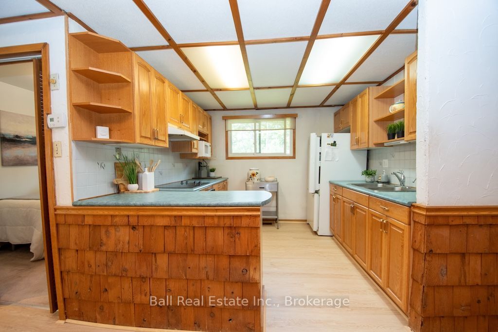 2137 Chipmunk Road Property Photo 11