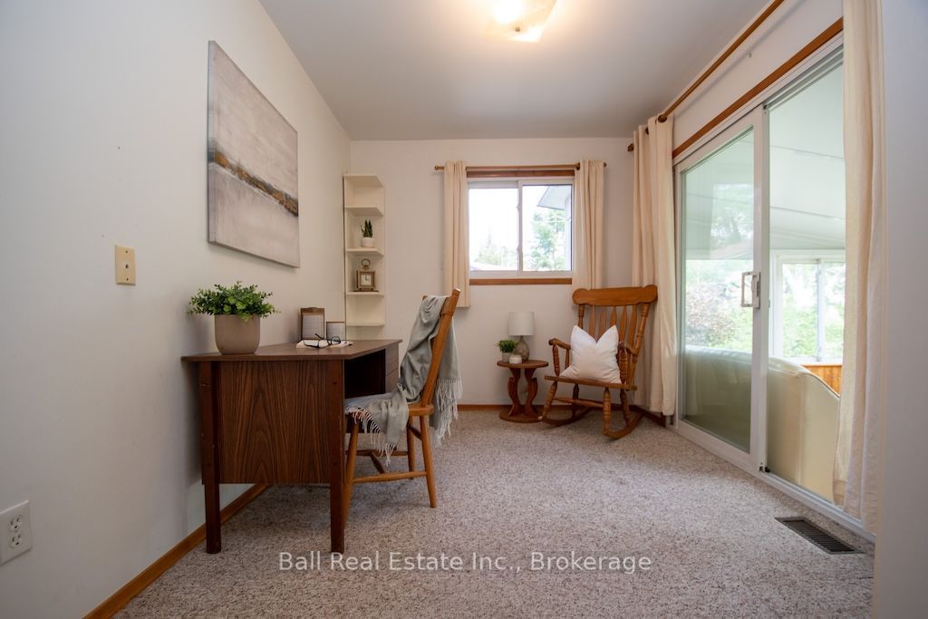 2137 Chipmunk Road Property Photo 22
