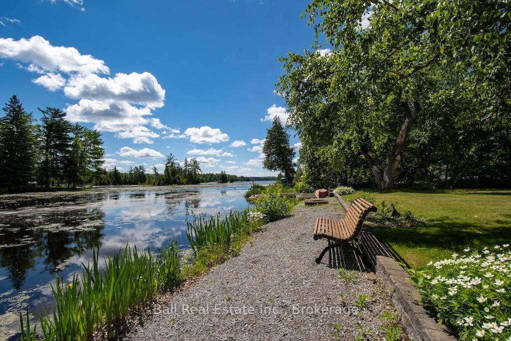 2137 Chipmunk Road Property Photo 28