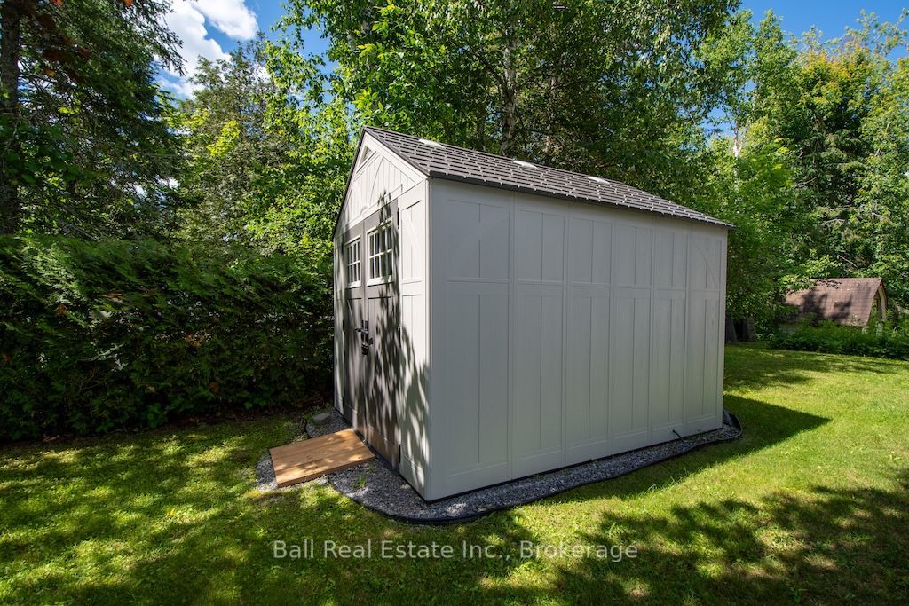 2137 Chipmunk Road Property Photo 29