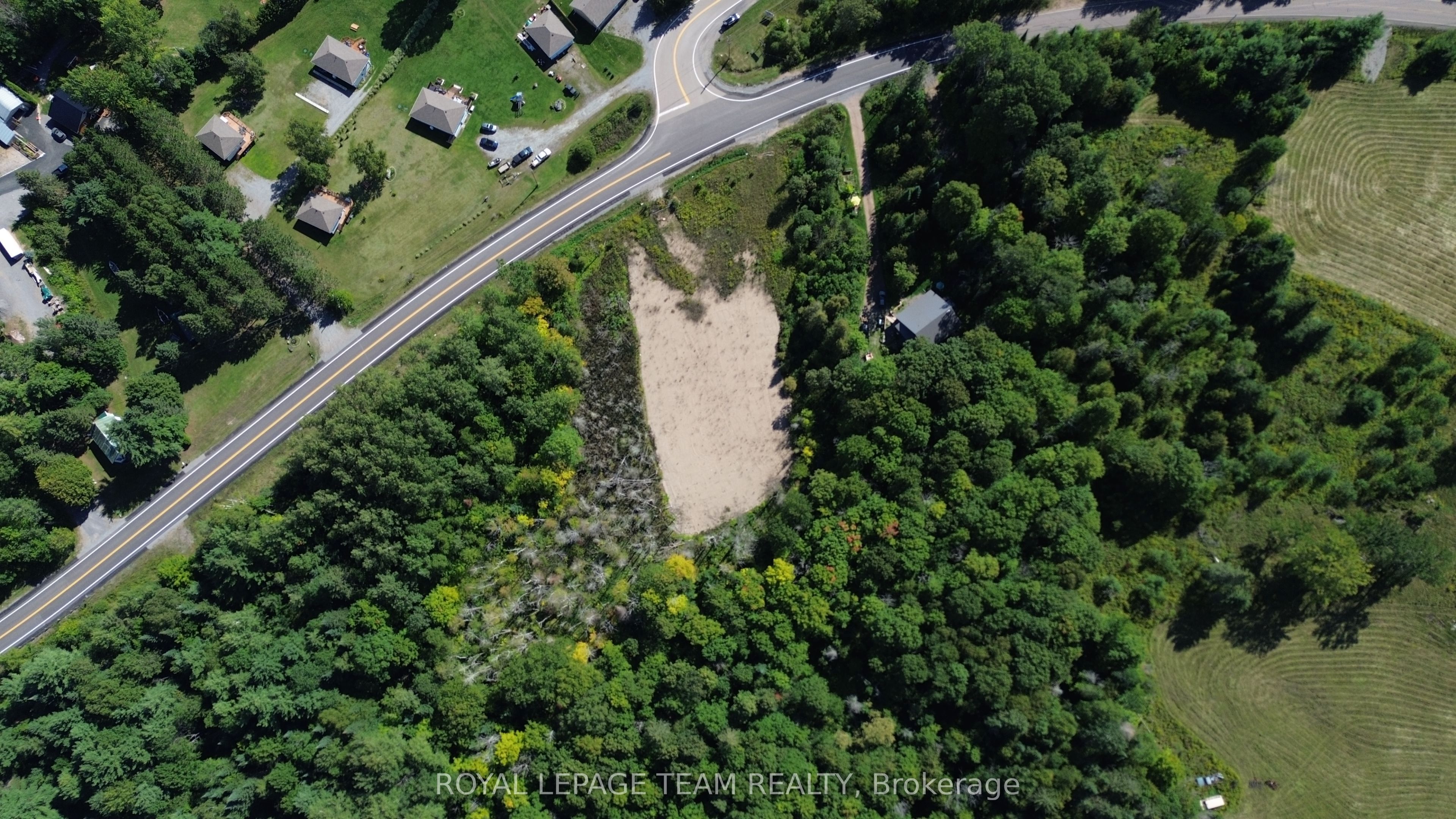 4209 Matawatchan Road Property Photo 5