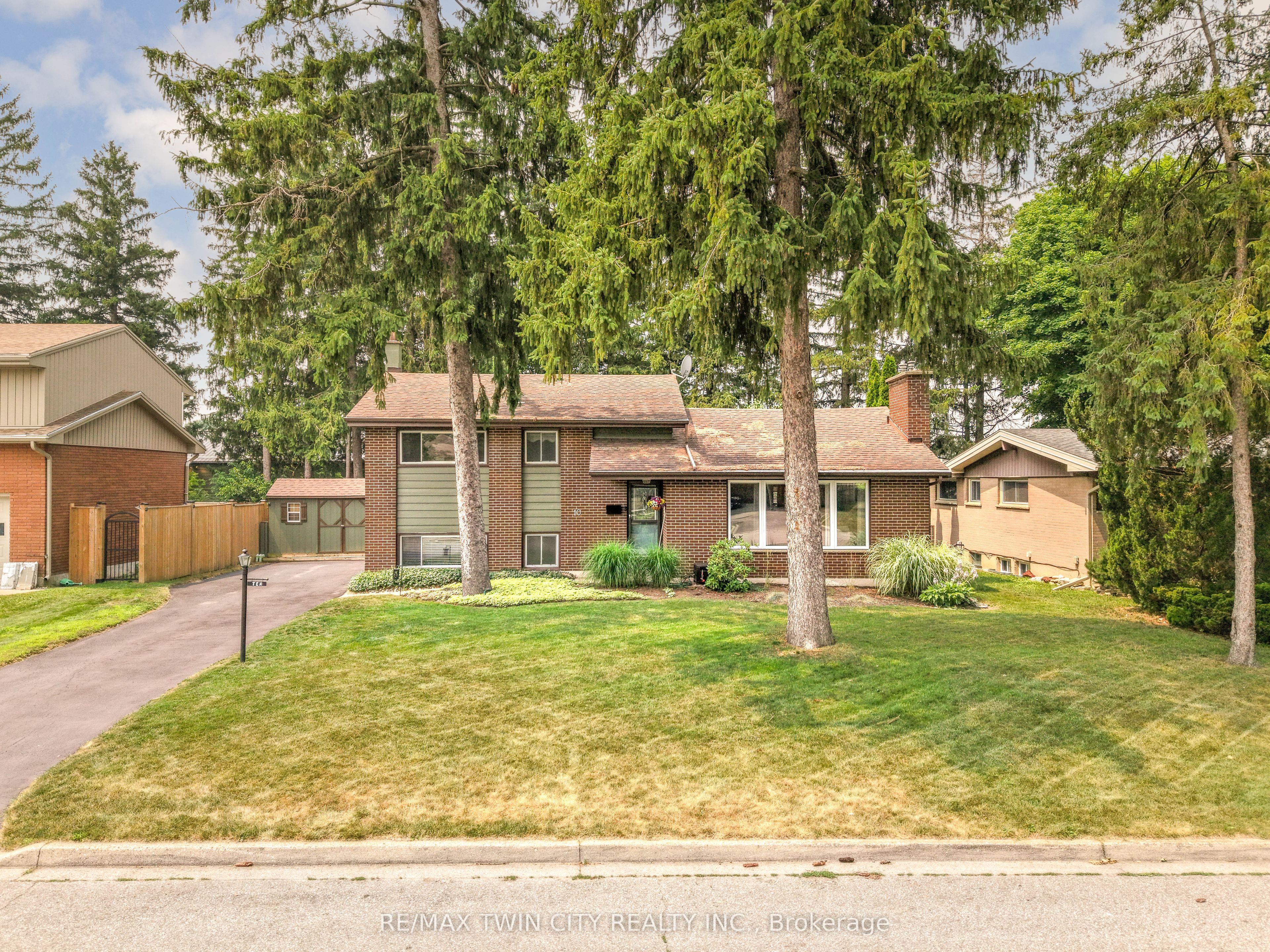 10 Brier Crescent Property Photo 42