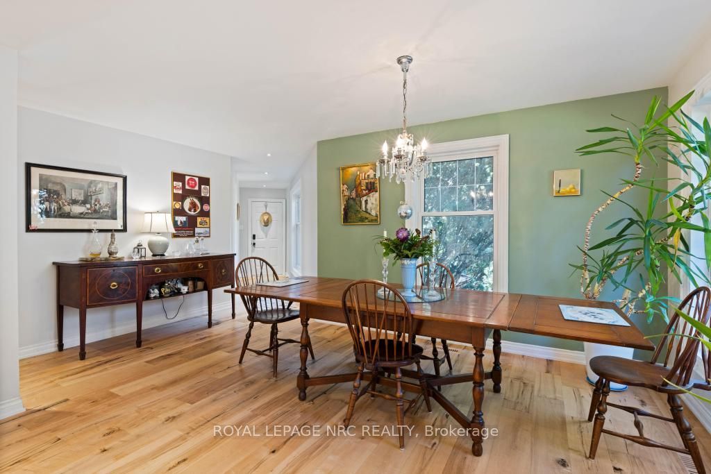 7 Christopher Street Property Photo 15