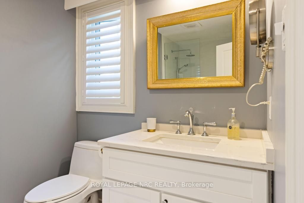 7 Christopher Street Property Photo 29