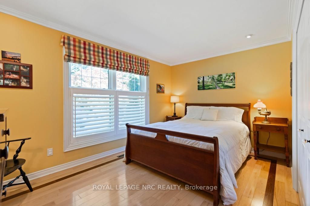7 Christopher Street Property Photo 31