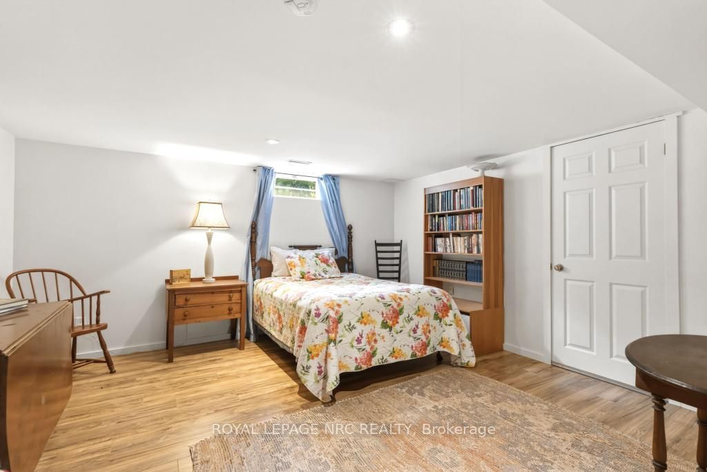 7 Christopher Street Property Photo 35