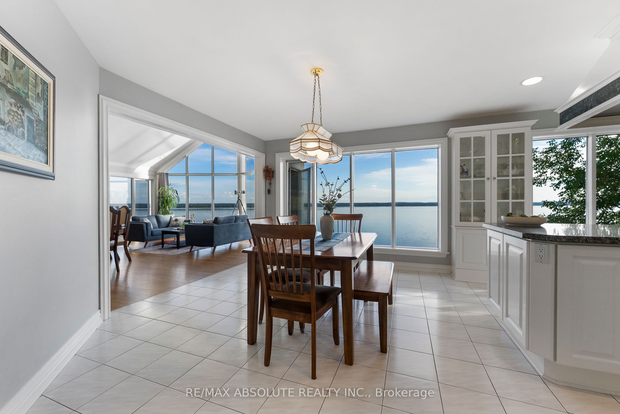 1724 River Road Property Photo 11