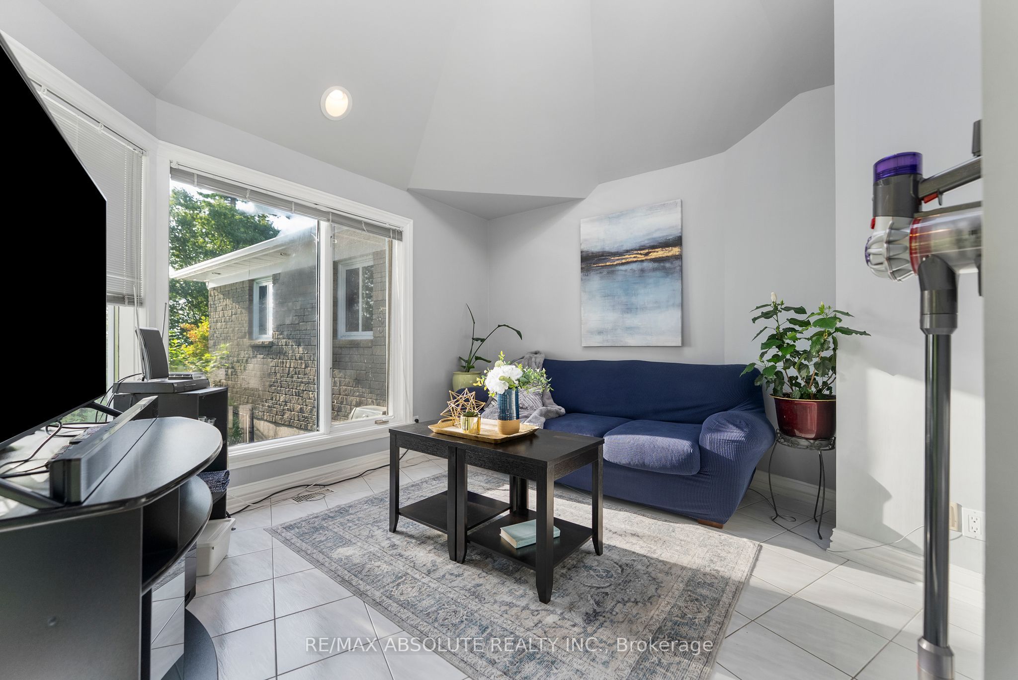 1724 River Road Property Photo 13