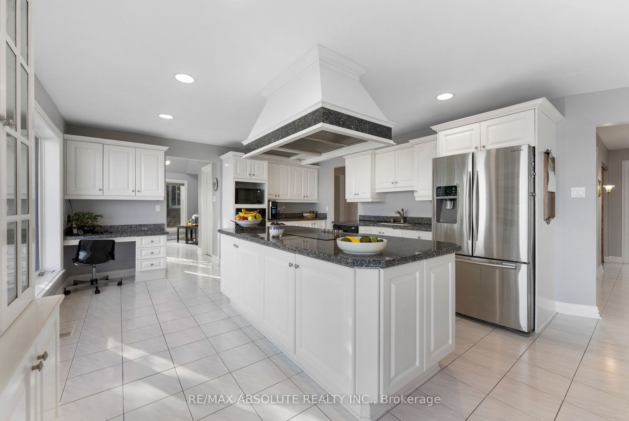 1724 River Road Property Photo 14