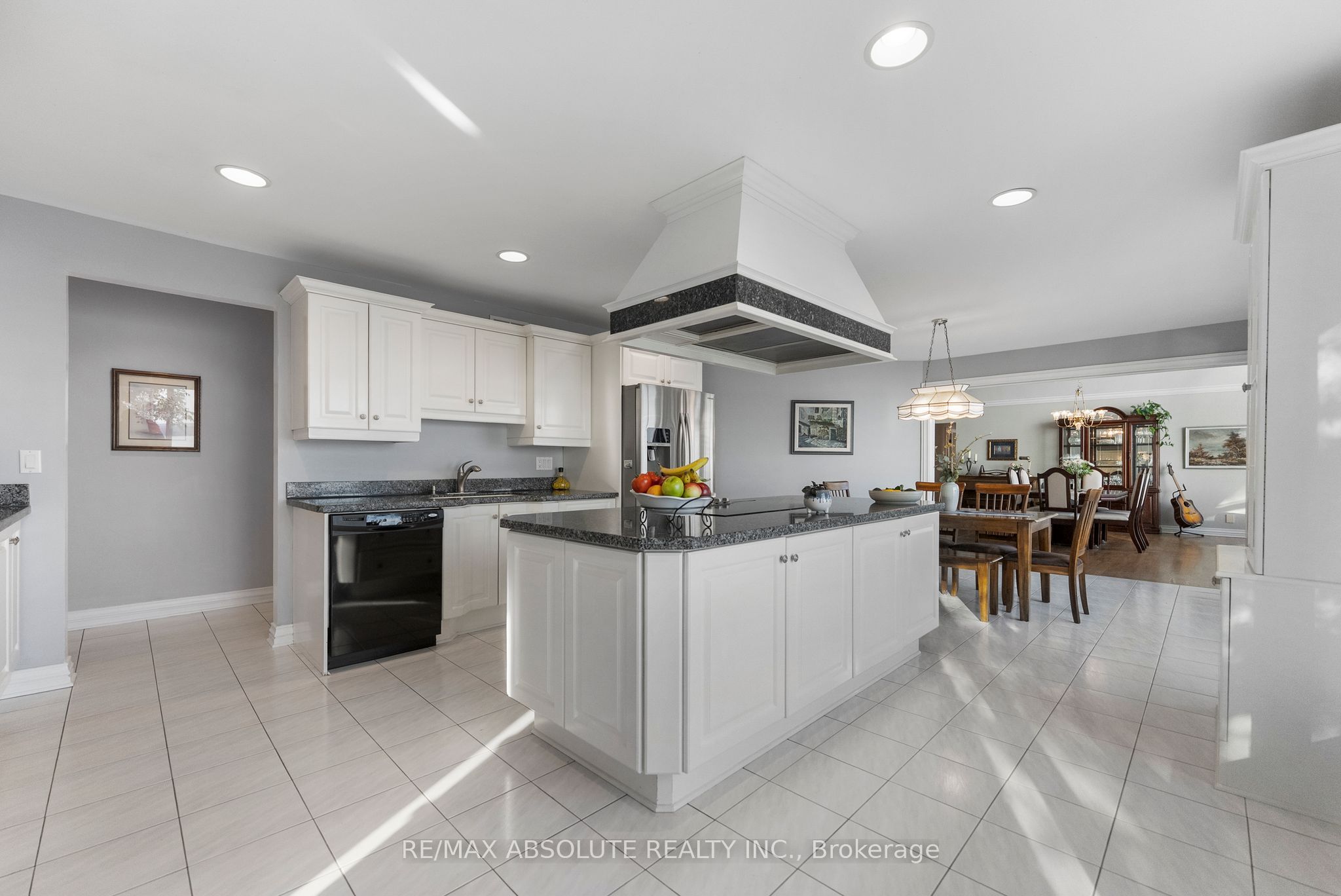 1724 River Road Property Photo 17
