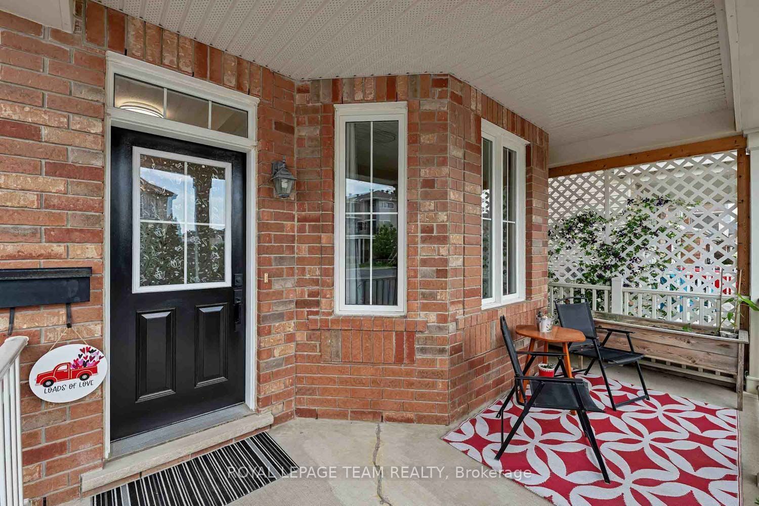2225 Watercolours Way Property Photo 3