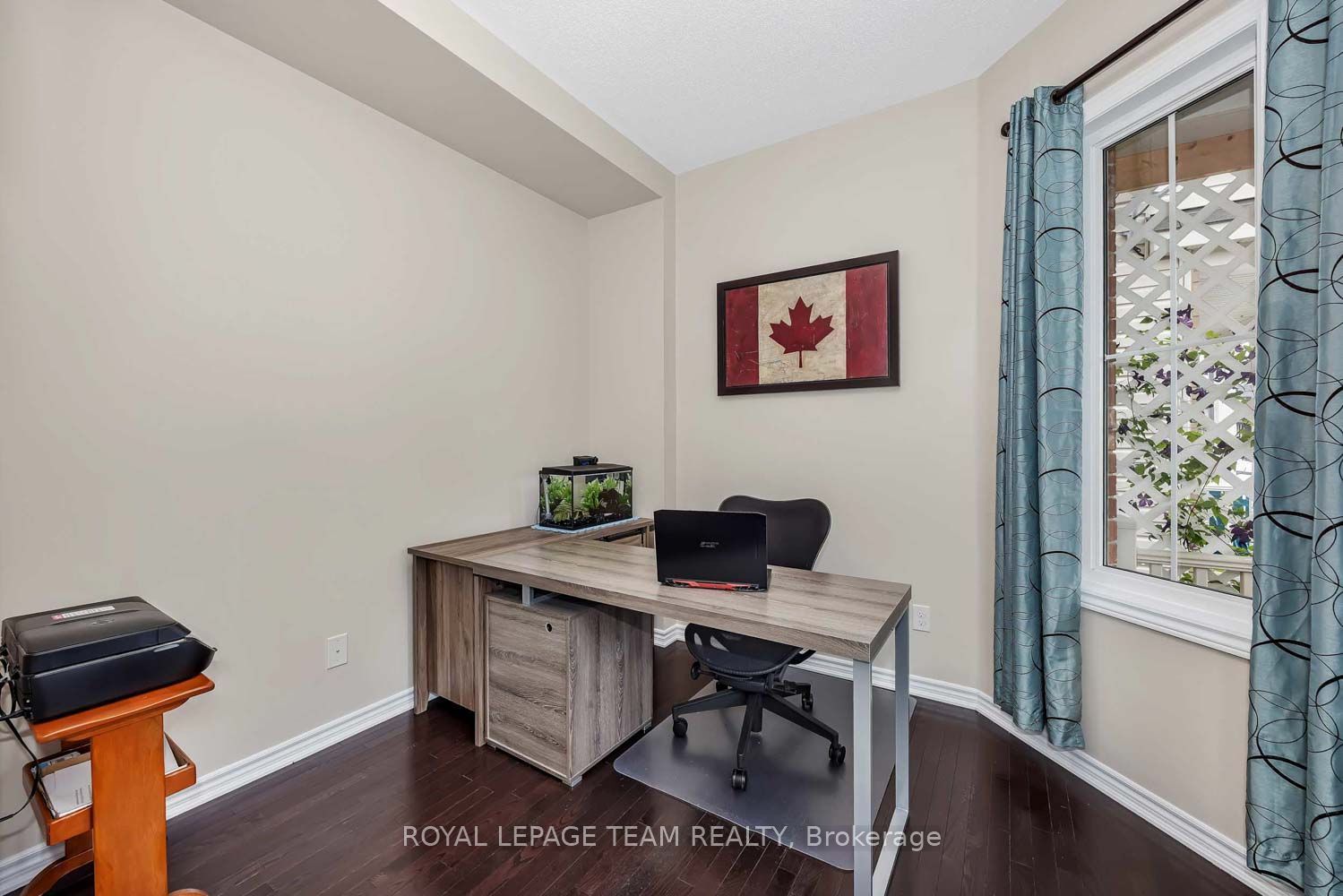 2225 Watercolours Way Property Photo 5