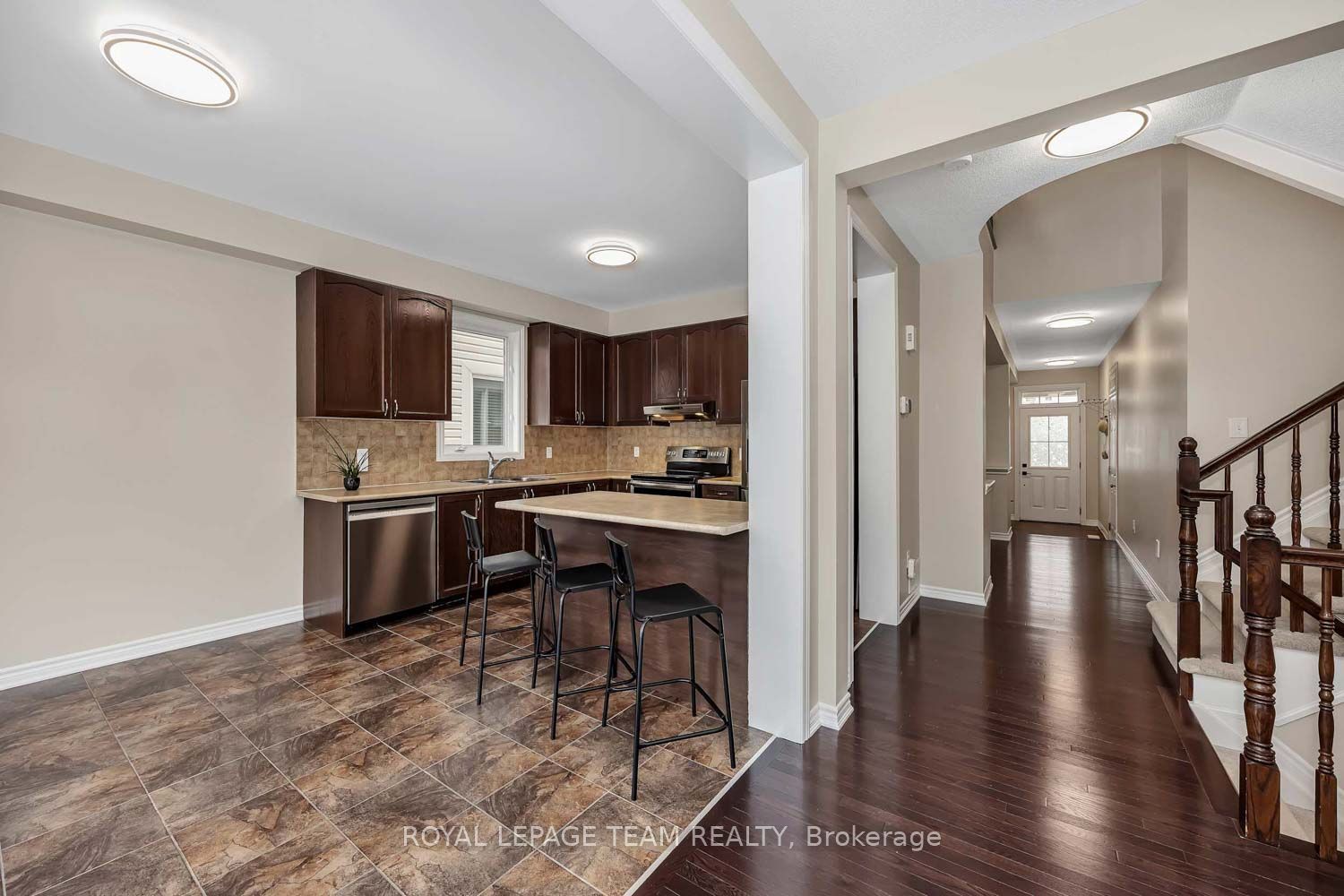 2225 Watercolours Way Property Photo 8