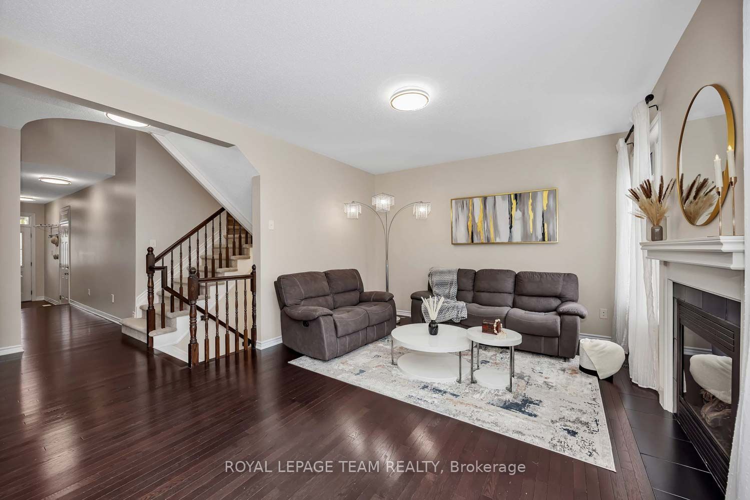 2225 Watercolours Way Property Photo 14