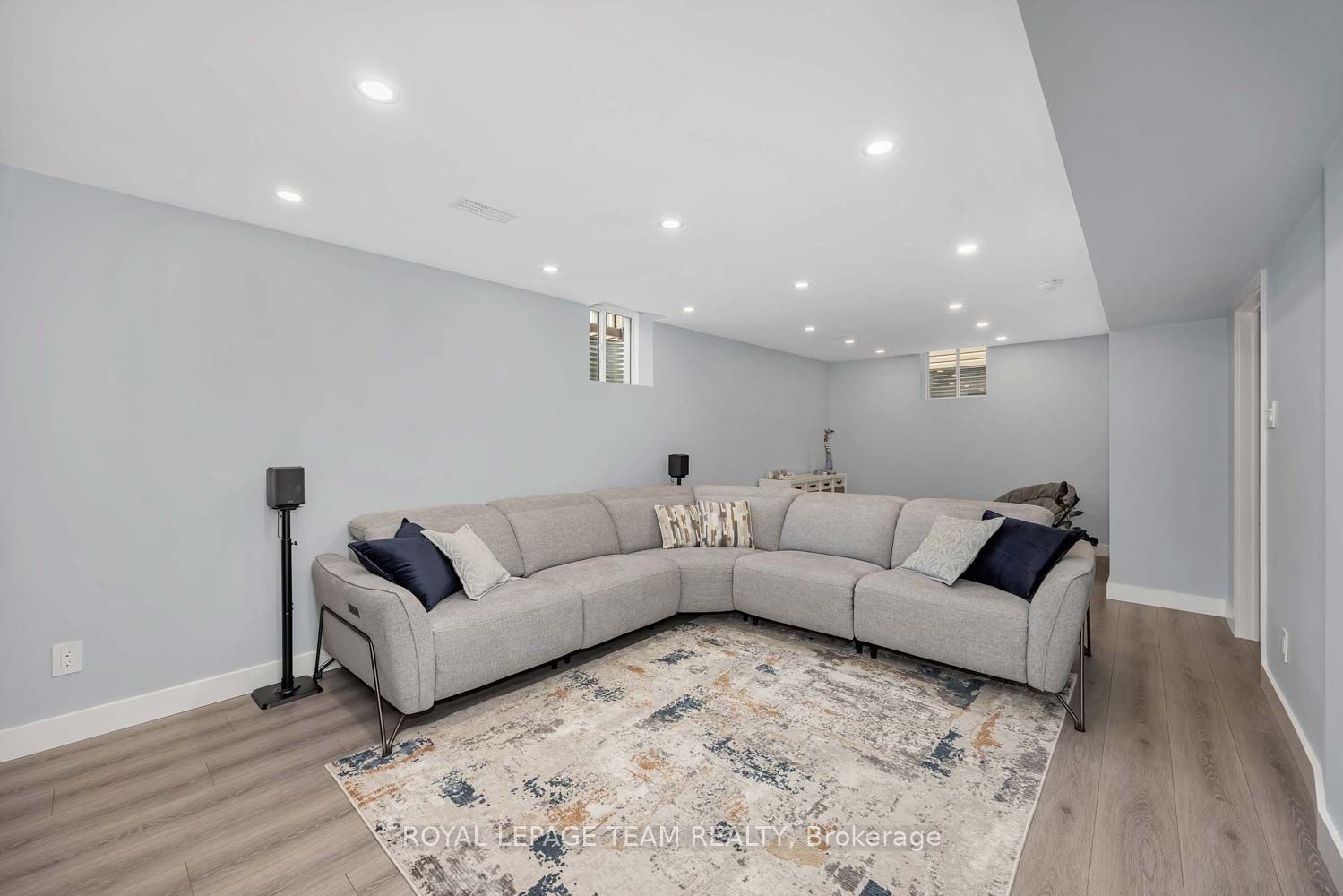 2225 Watercolours Way Property Photo 31