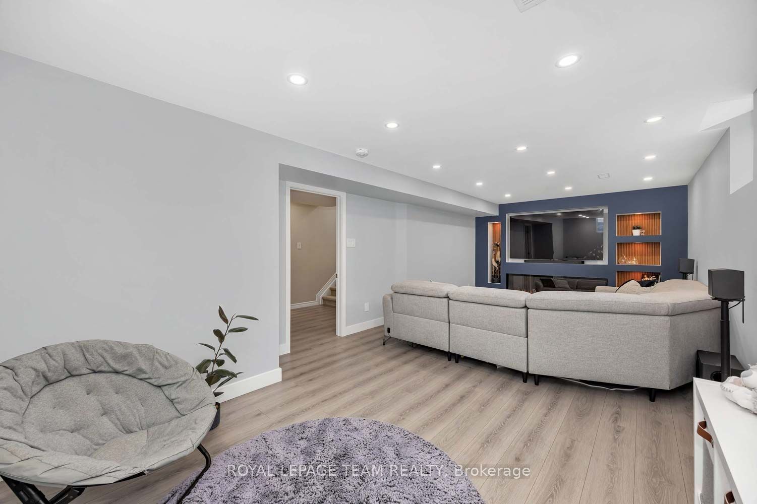 2225 Watercolours Way Property Photo 33