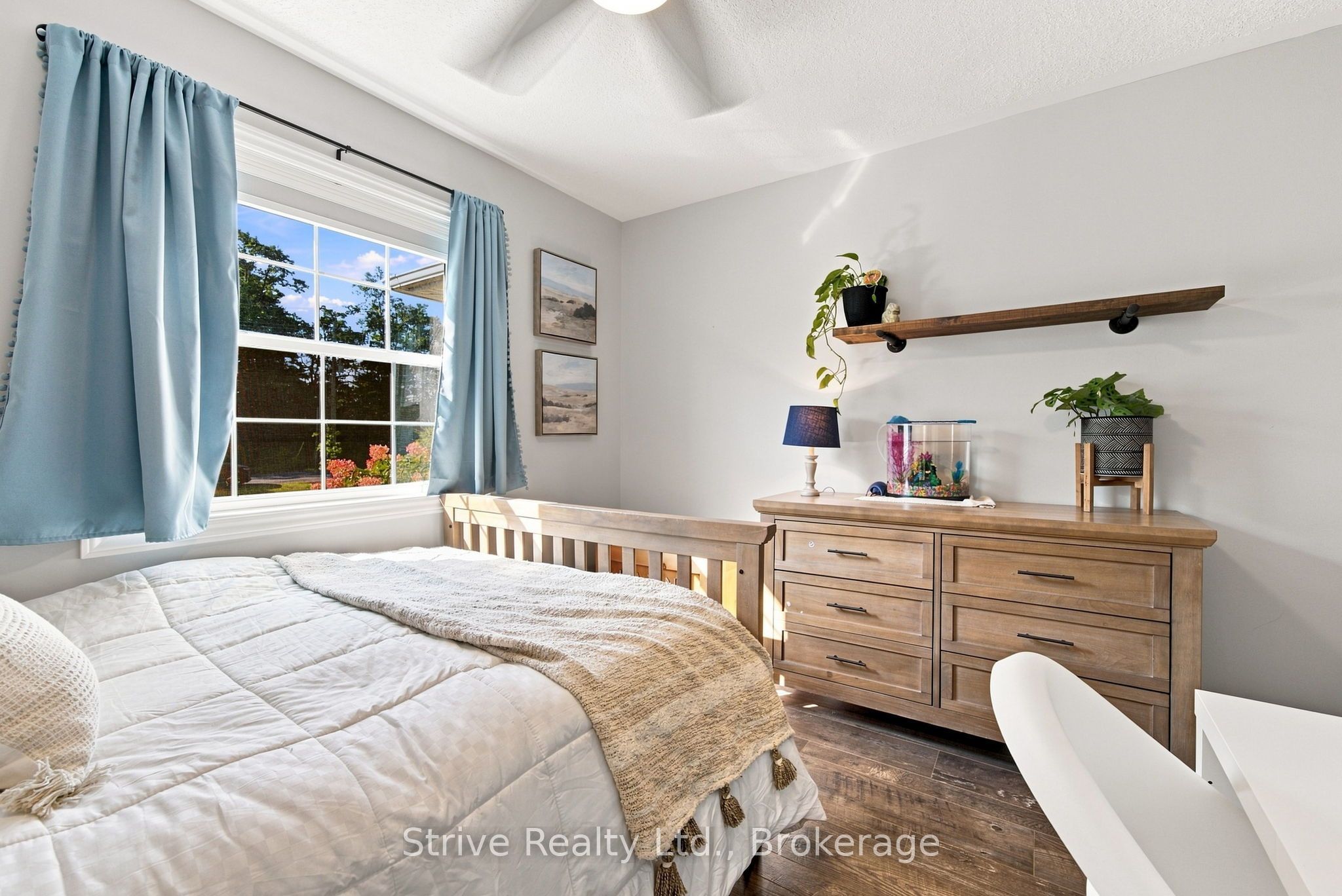 11074 Third Line Property Photo 21