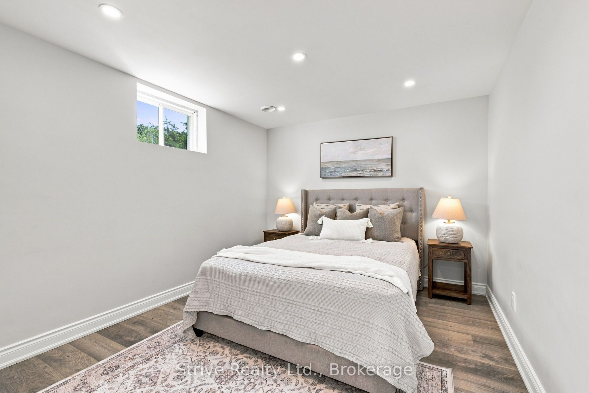 11074 Third Line Property Photo 32