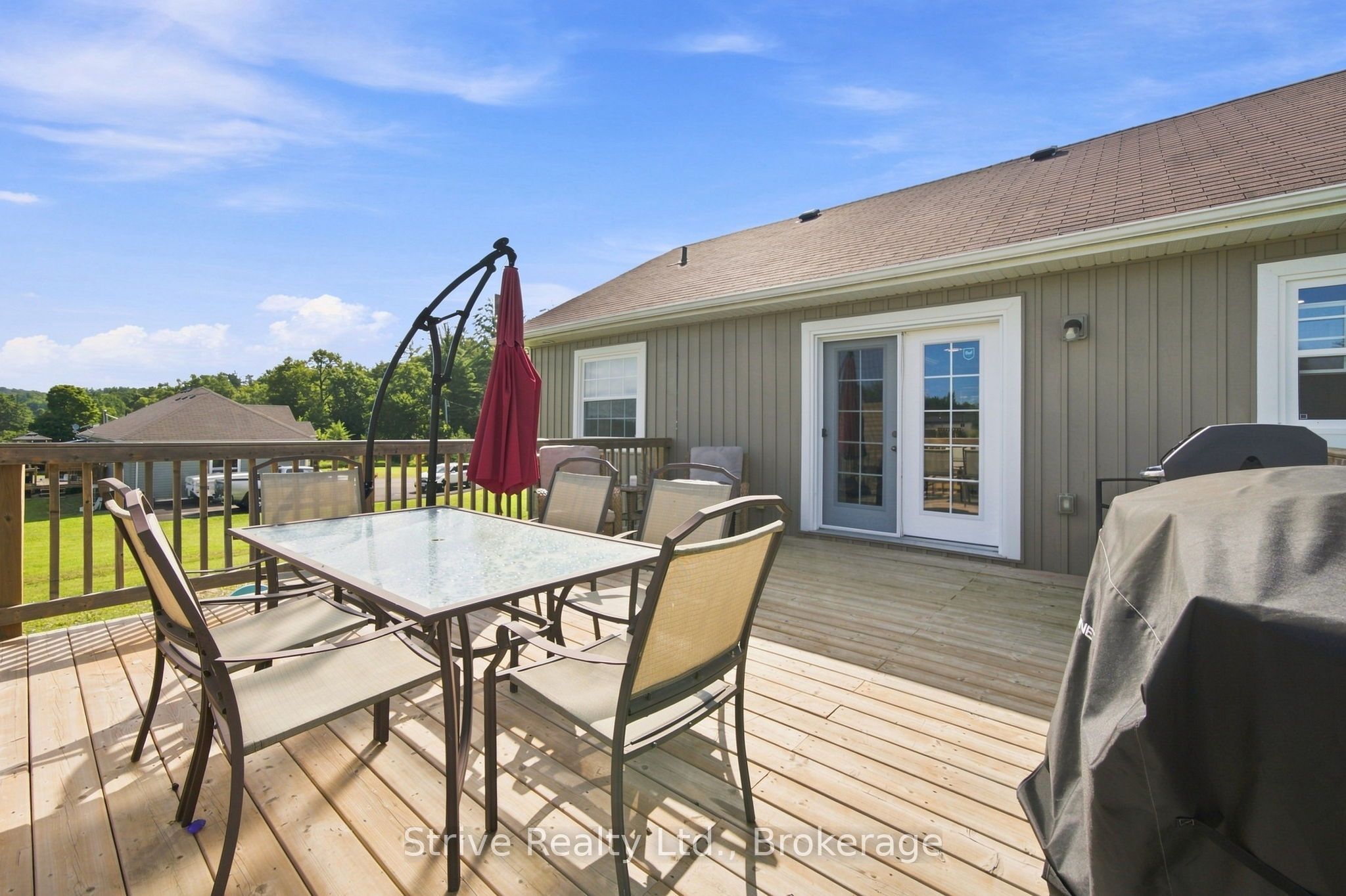 11074 Third Line Property Photo 36