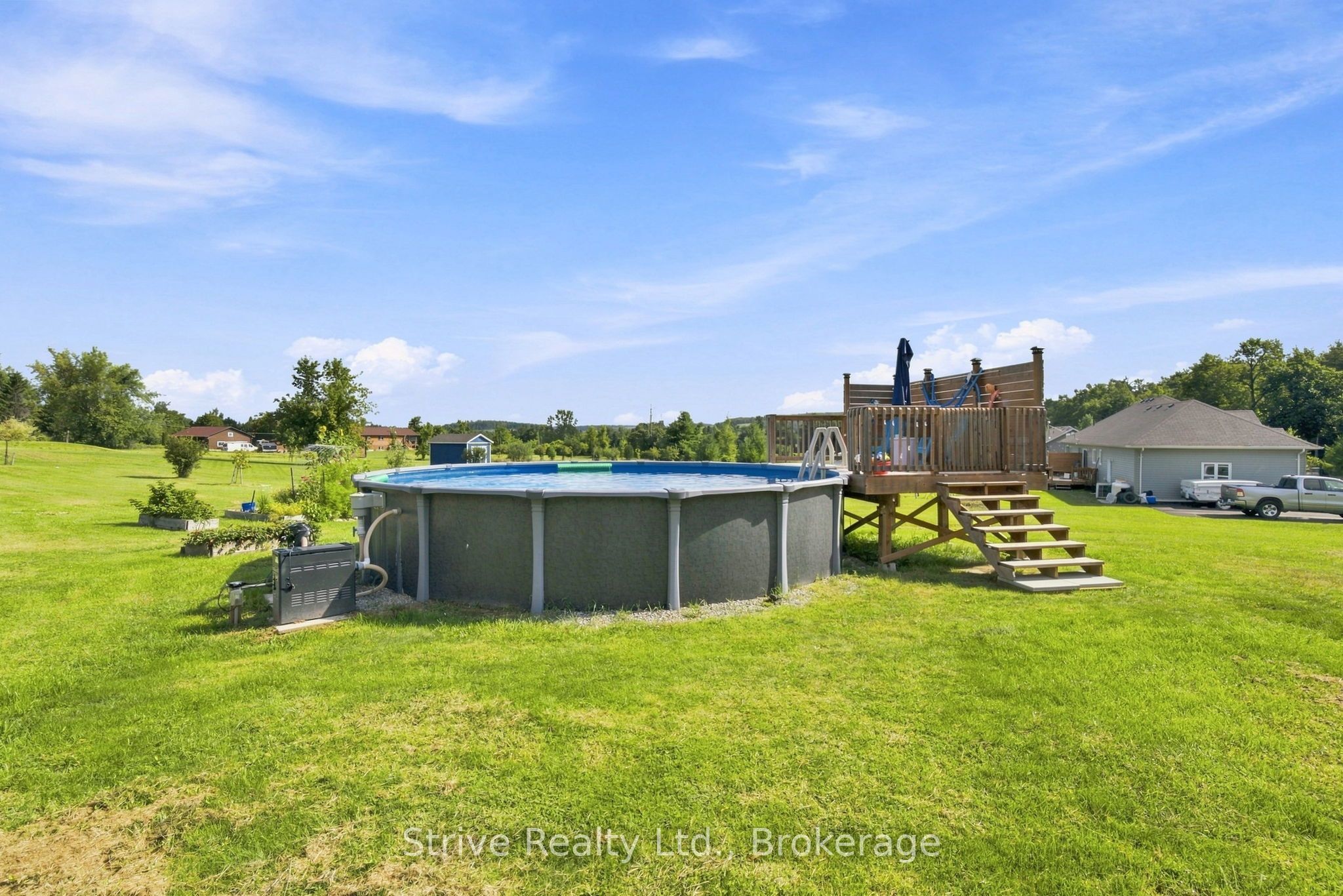 11074 Third Line Property Photo 39
