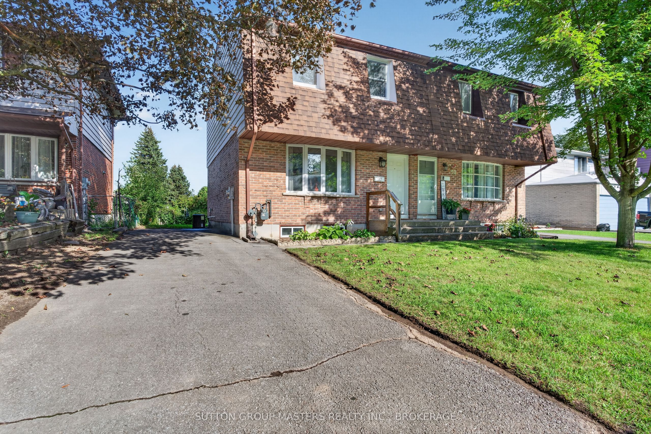 782 Grouse Crescent Property Photo 1