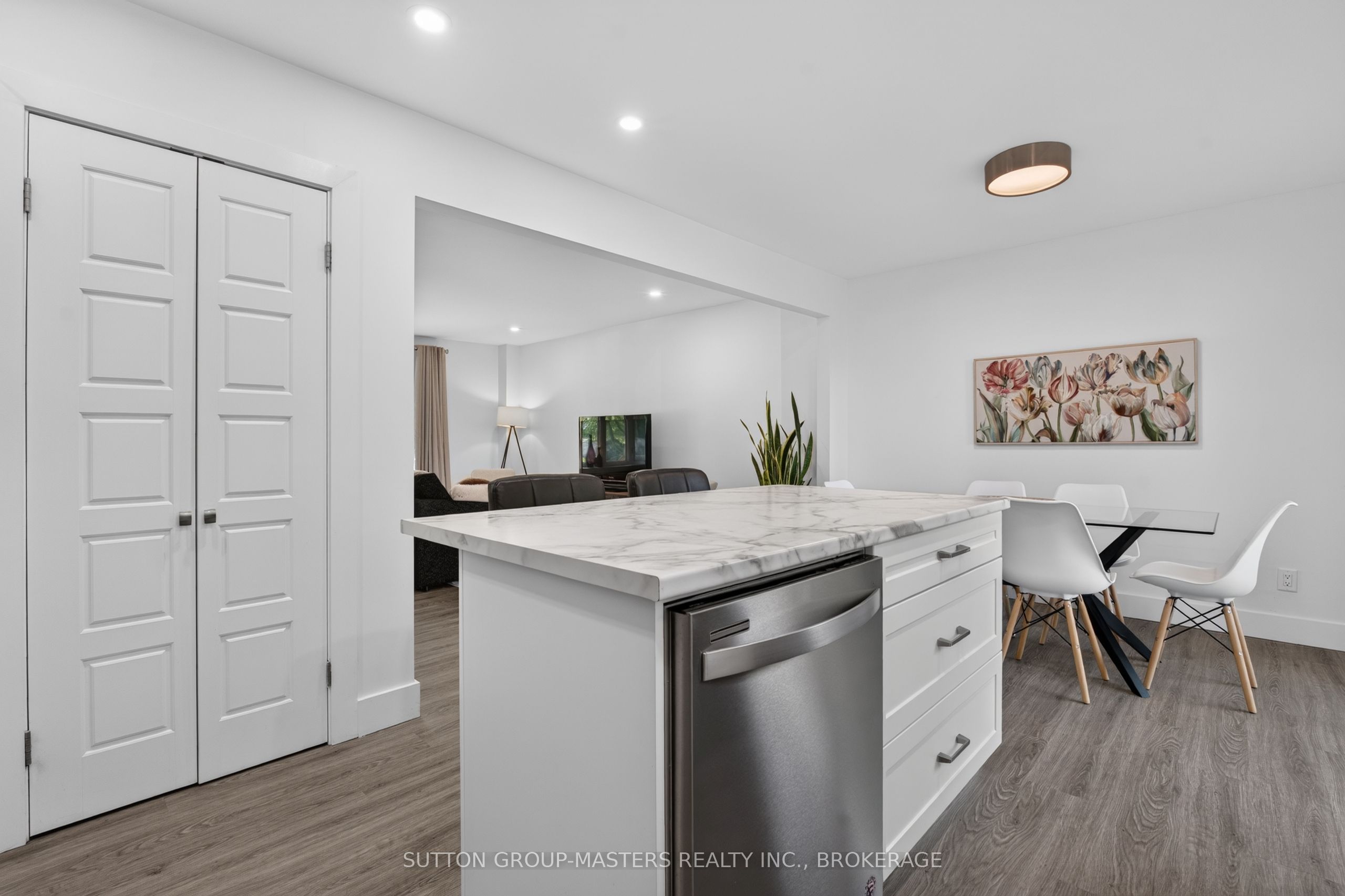 782 Grouse Crescent Property Photo 19