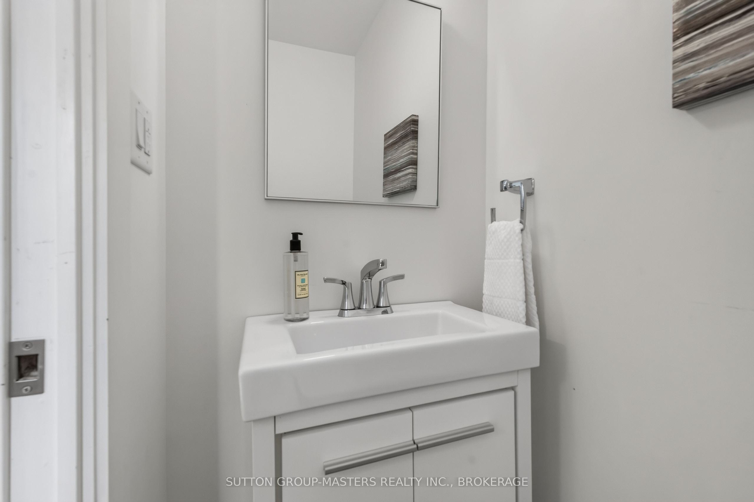 782 Grouse Crescent Property Photo 28