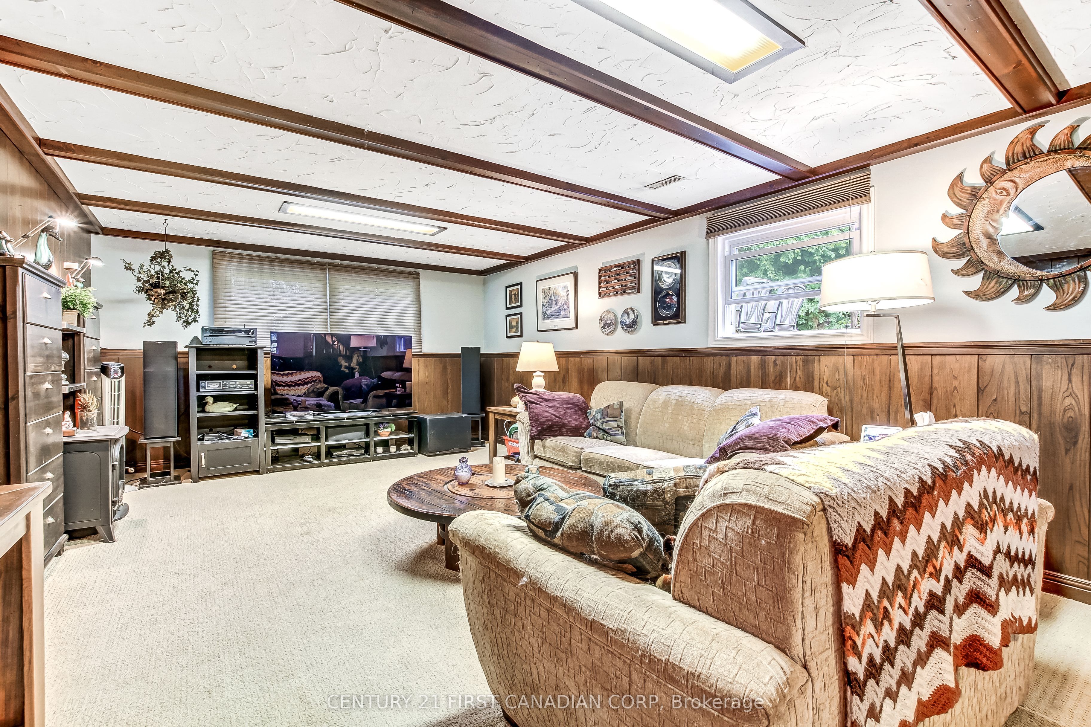 6892 Century Drive Property Photo 16