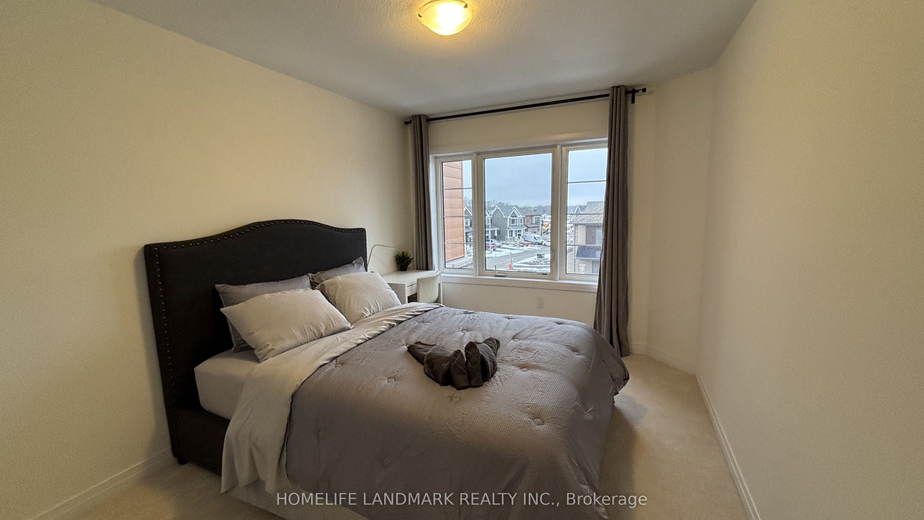 58 Feather Road Property Photo 18