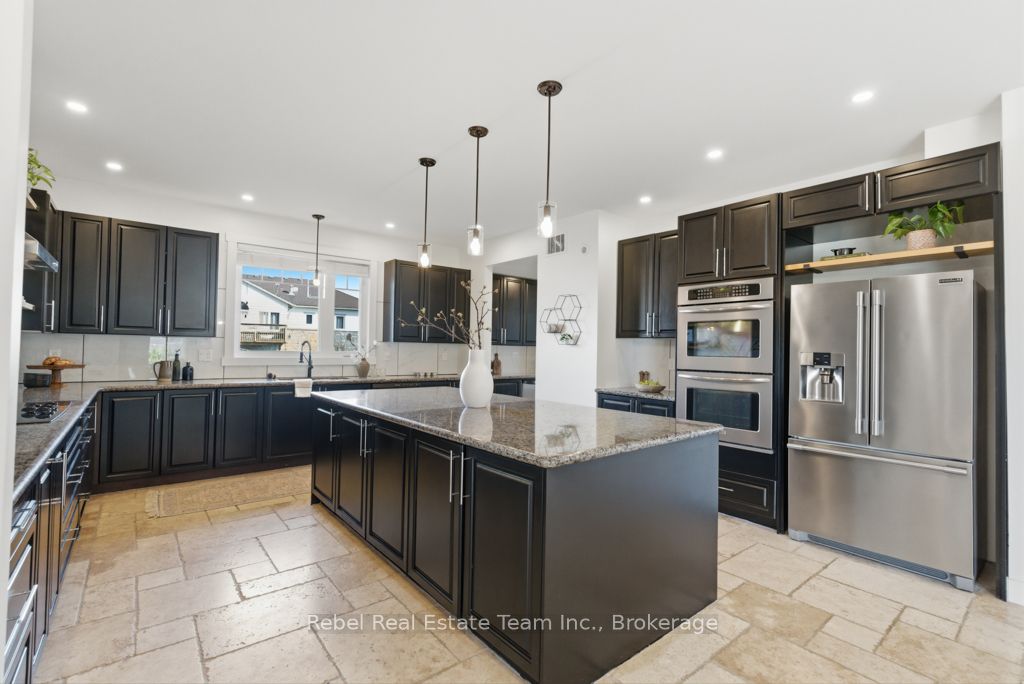 190 Lakeshore Road Property Photo 13