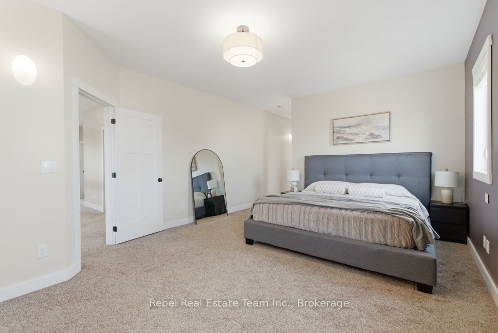 190 Lakeshore Road Property Photo 23