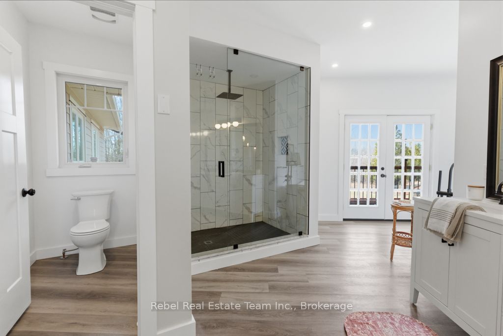 190 Lakeshore Road Property Photo 25