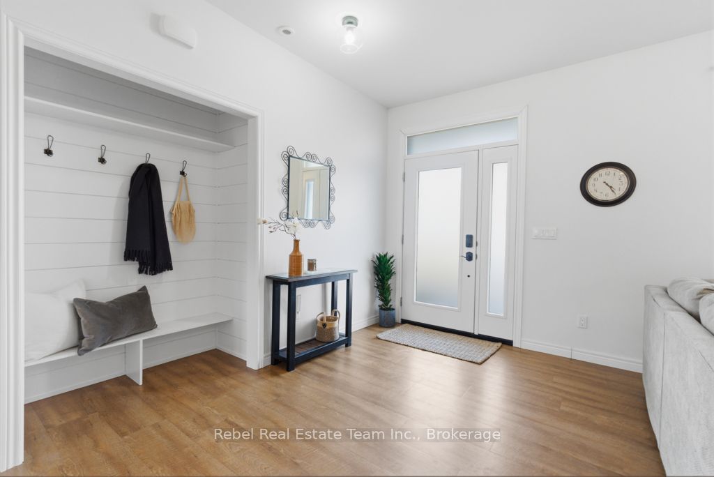 190 Lakeshore Road Property Photo 33