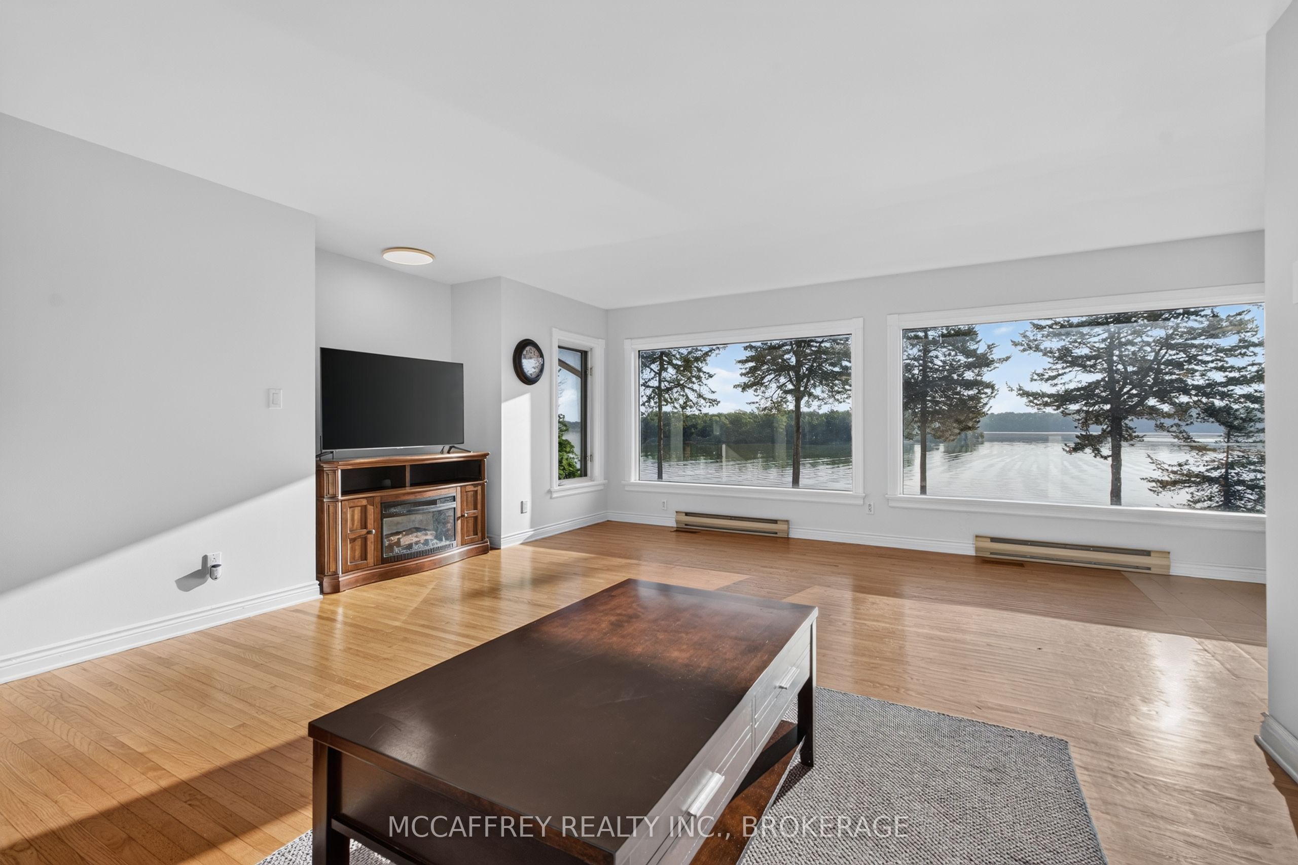 4563 County Rd 9 Property Photo 11