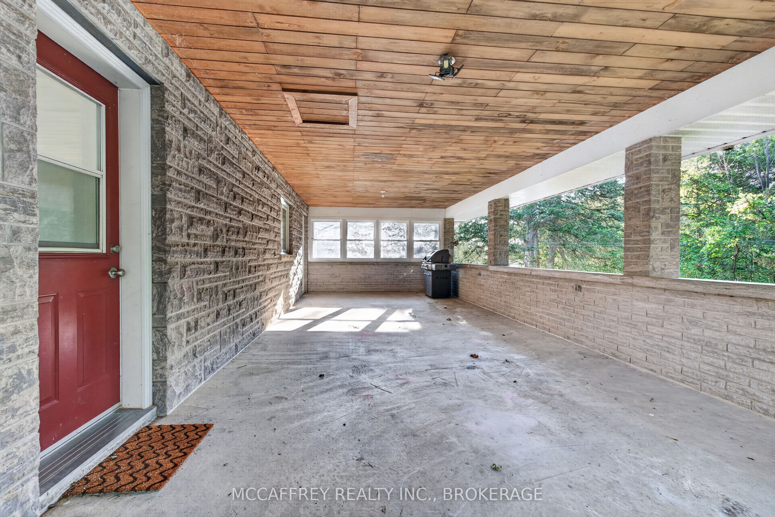 4563 County Rd 9 Property Photo 30