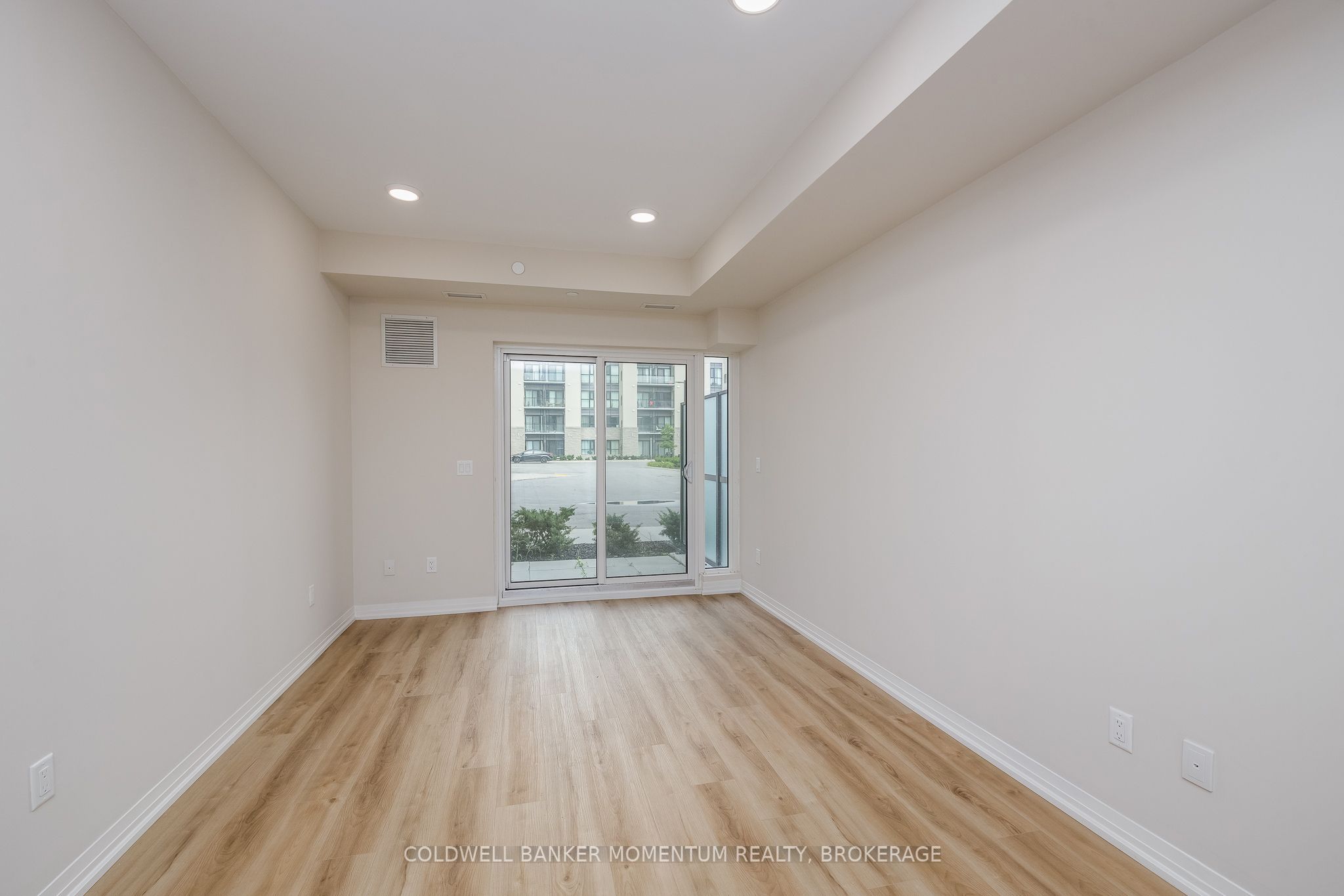 50 Herrick Avenue 108 Property Photo 9