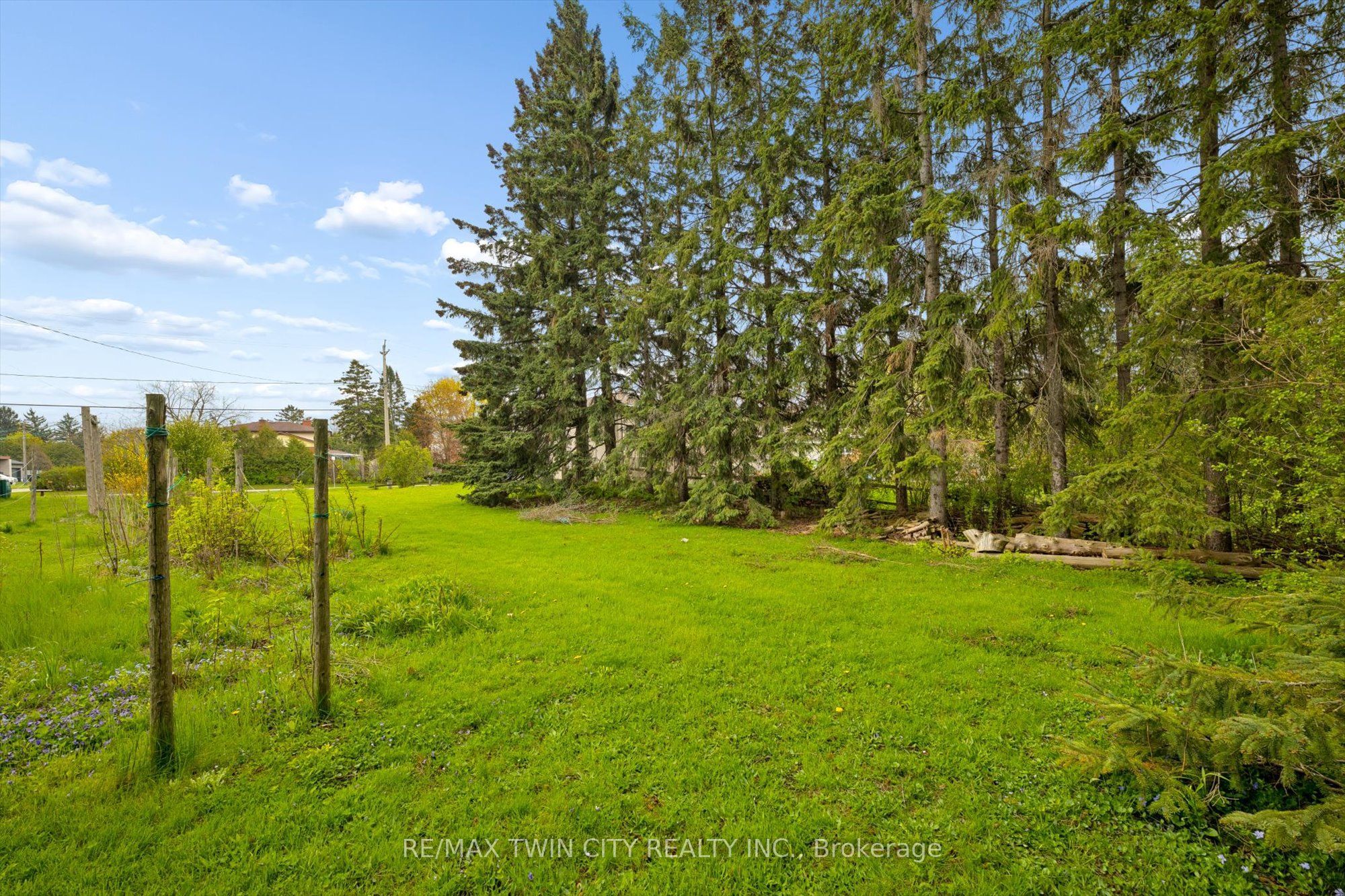 146 Carson Drive Property Photo 6