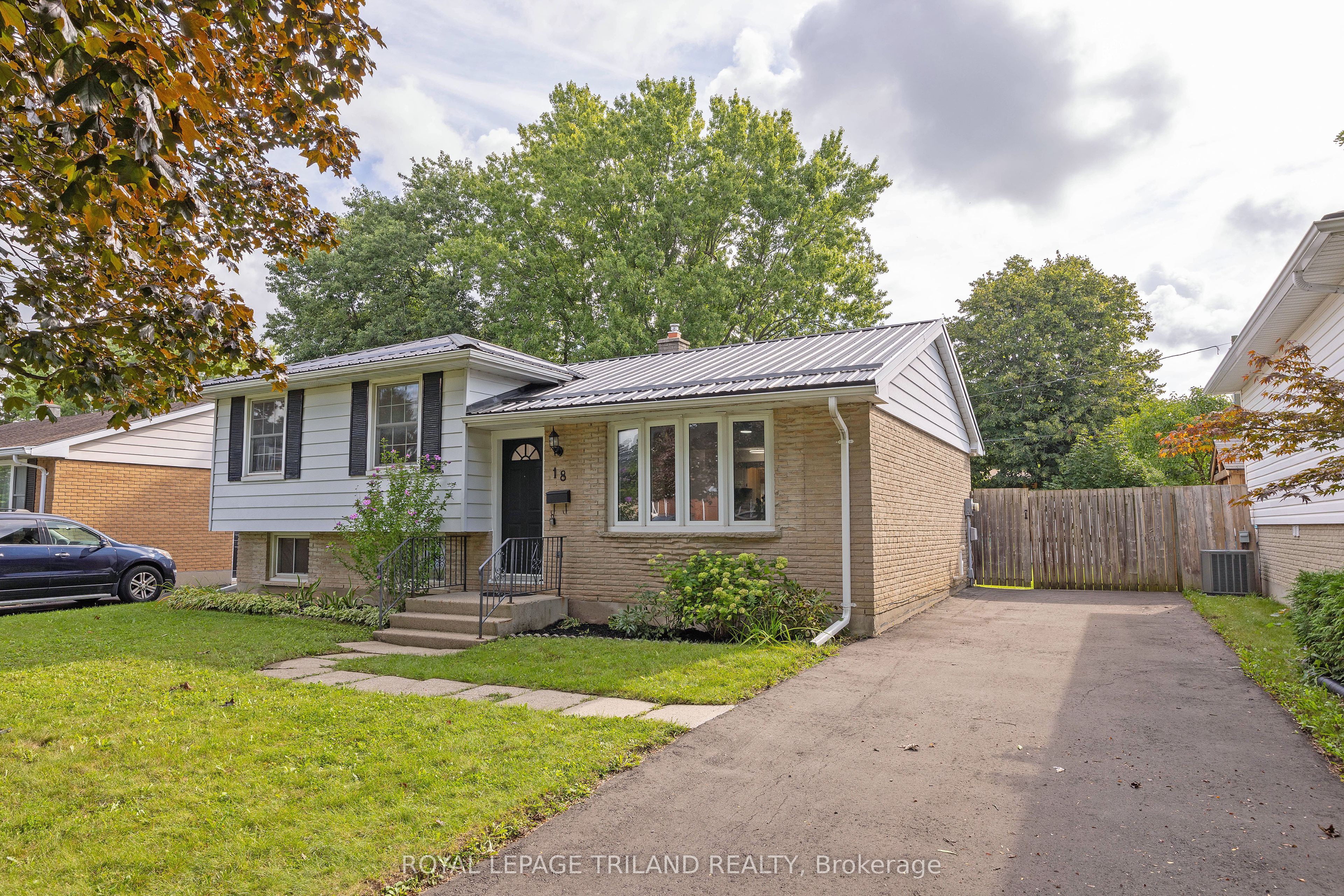 18 Laurier Road Property Photo 1