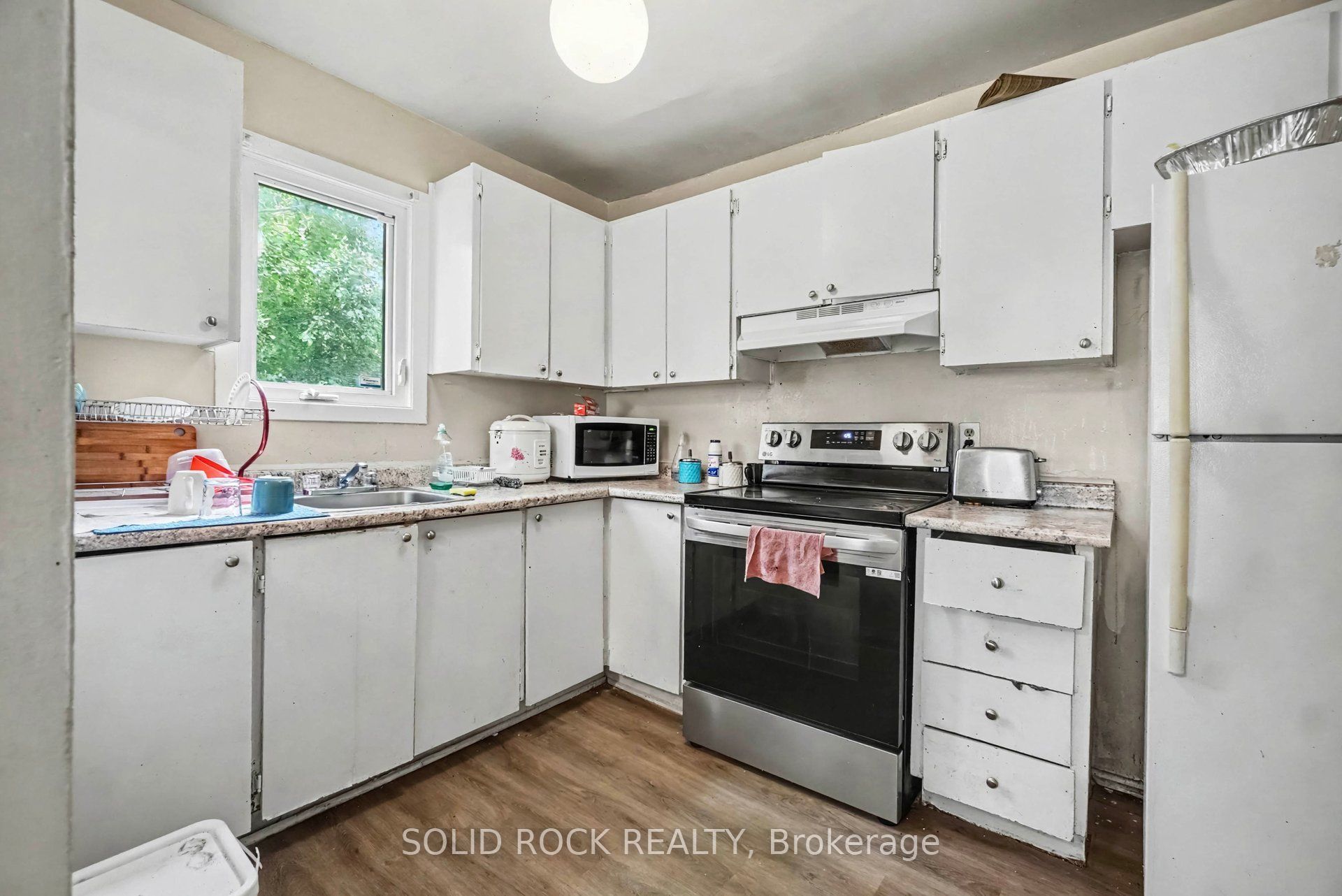 1735 Meadowbrook Road 71 Property Photo 7