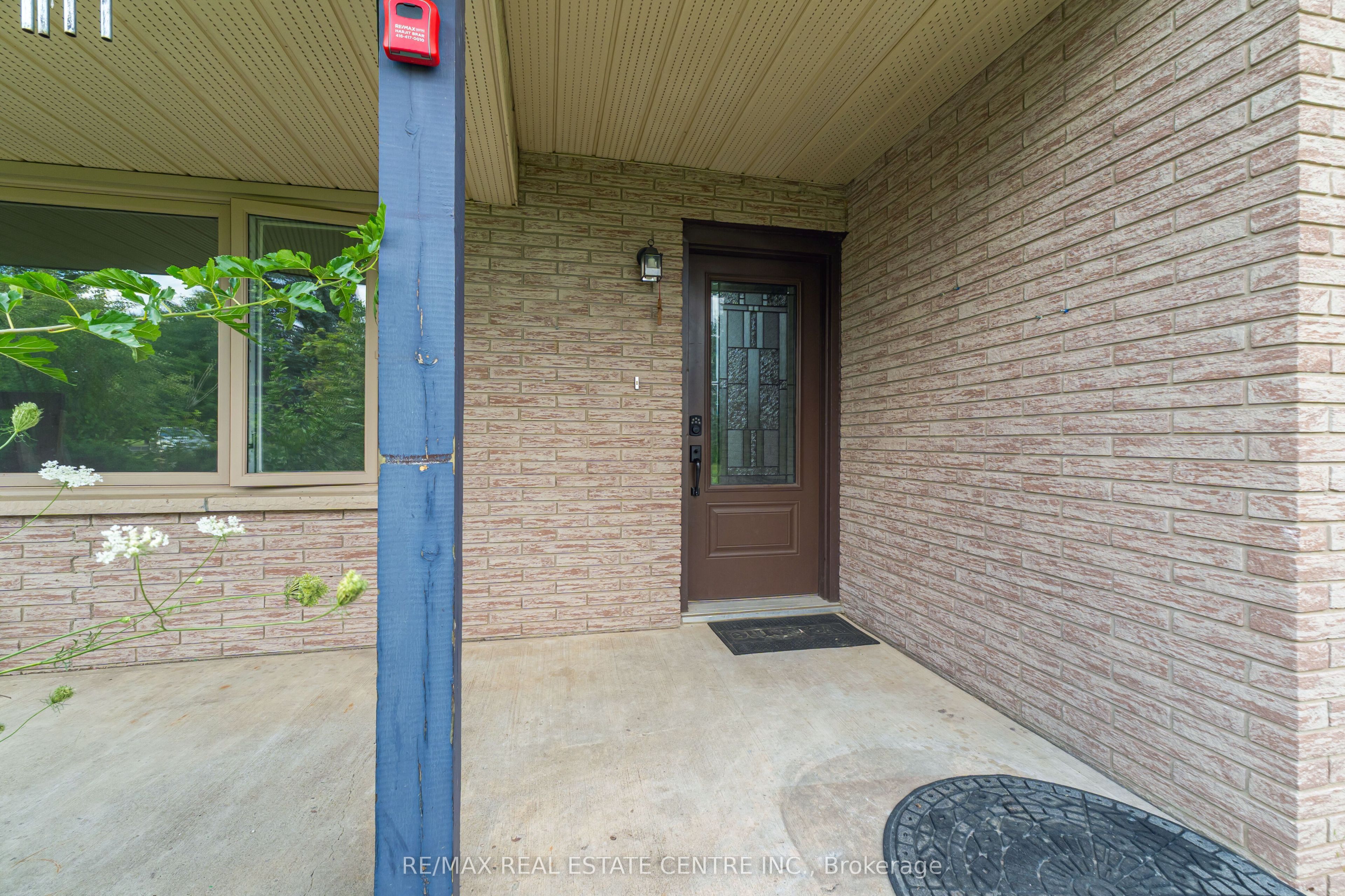 8438 Hwy 7 Property Photo 11
