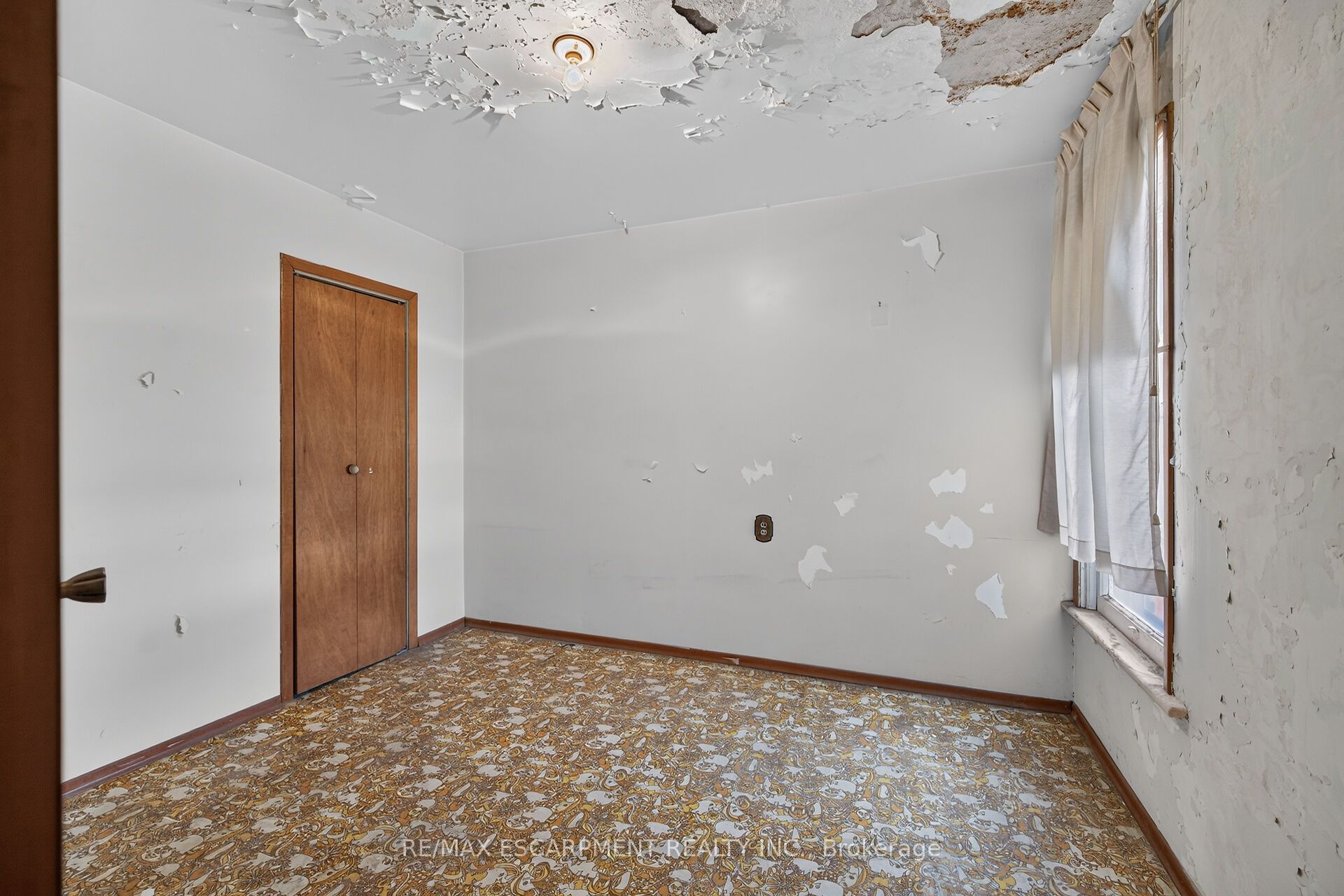 15 Kinrade Avenue Property Photo 19