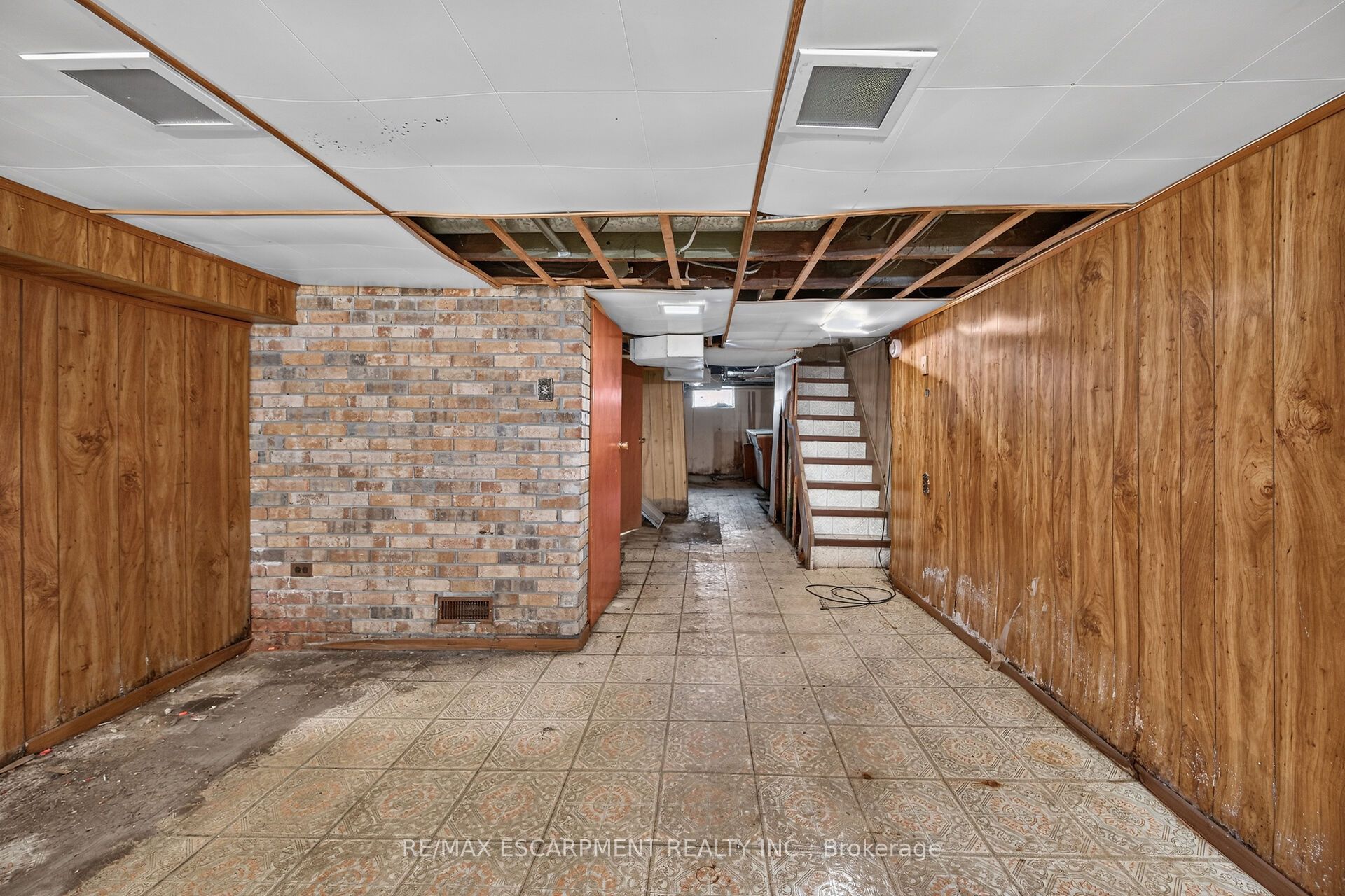 15 Kinrade Avenue Property Photo 26