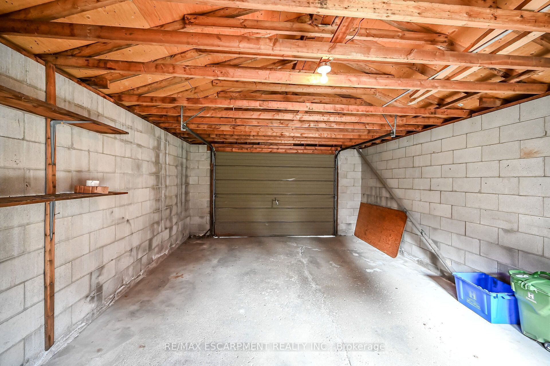 15 Kinrade Avenue Property Photo 36